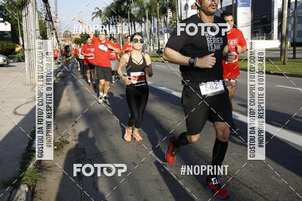 Buy your photos of the eventSantander Track & Field Run Series - Shopping Tambor on Fotop
