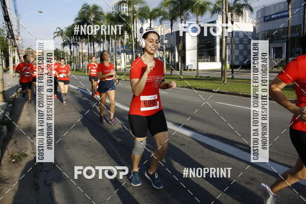Buy your photos of the eventSantander Track & Field Run Series - Shopping Tambor on Fotop