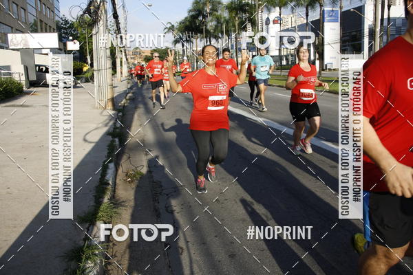 Buy your photos of the eventSantander Track & Field Run Series - Shopping Tambor on Fotop