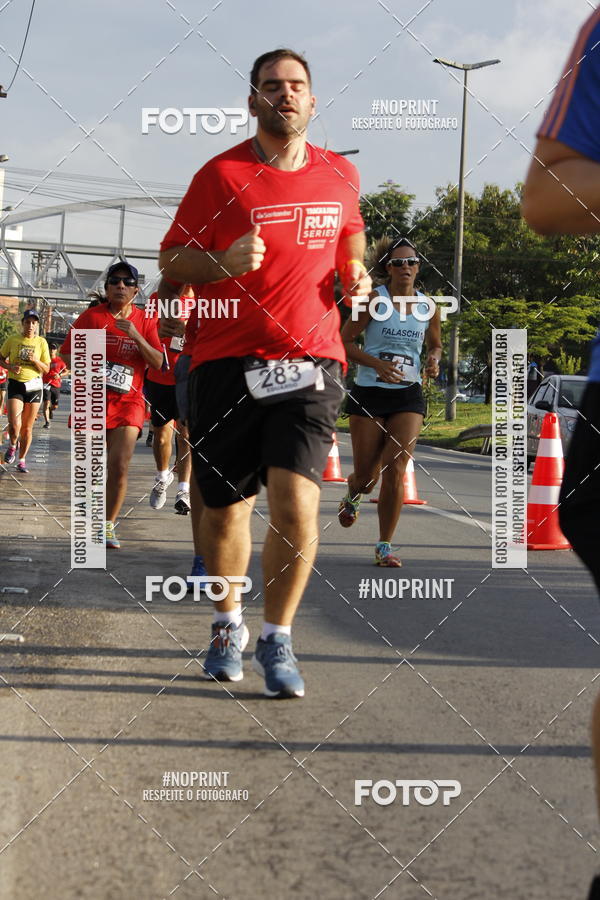 Buy your photos of the eventSantander Track & Field Run Series - Shopping Tambor on Fotop