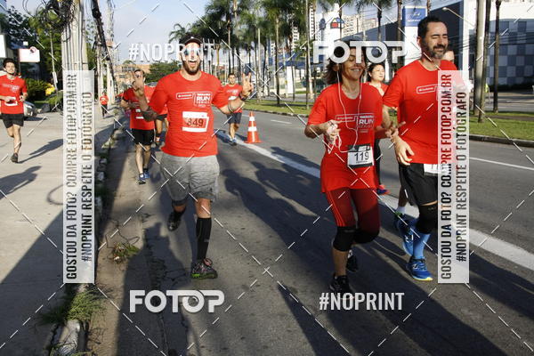 Buy your photos of the eventSantander Track & Field Run Series - Shopping Tambor on Fotop