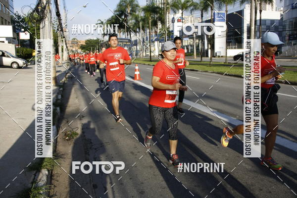 Buy your photos of the eventSantander Track & Field Run Series - Shopping Tambor on Fotop