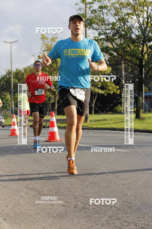 Buy your photos of the eventSantander Track & Field Run Series - Shopping Tambor on Fotop