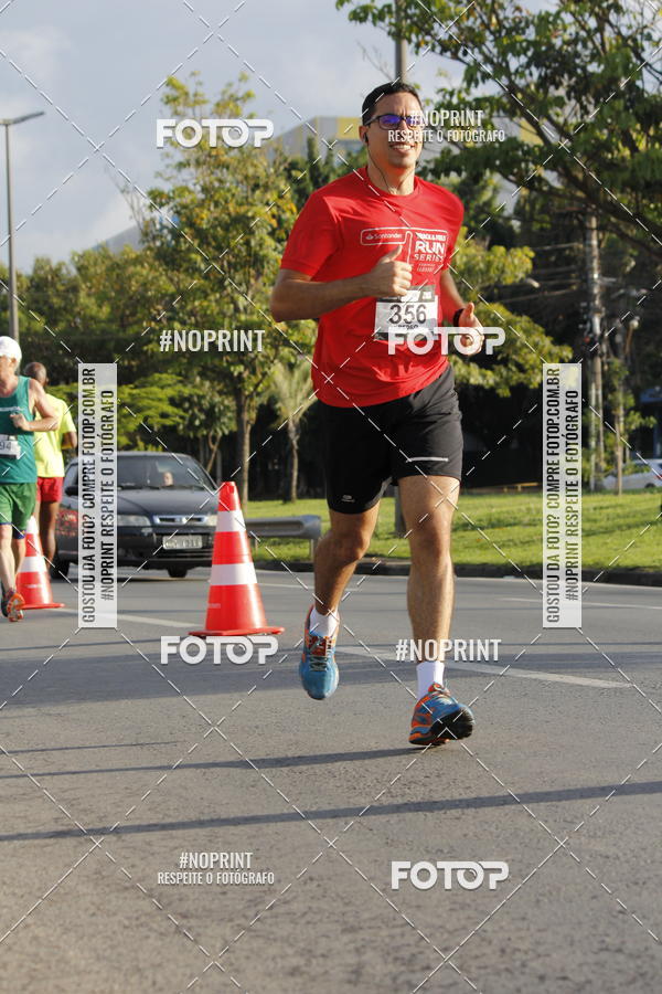 Buy your photos of the eventSantander Track & Field Run Series - Shopping Tambor on Fotop