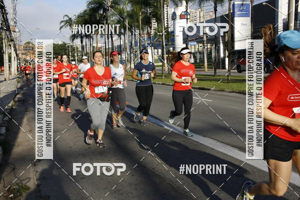 Buy your photos of the eventSantander Track & Field Run Series - Shopping Tambor on Fotop