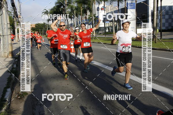 Buy your photos of the eventSantander Track & Field Run Series - Shopping Tambor on Fotop