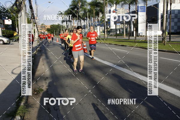 Buy your photos of the eventSantander Track & Field Run Series - Shopping Tambor on Fotop