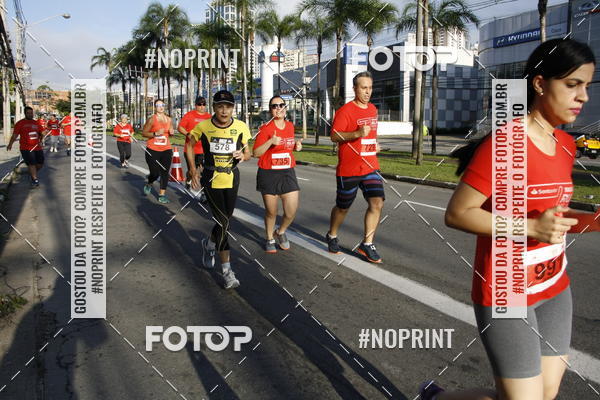 Buy your photos of the eventSantander Track & Field Run Series - Shopping Tambor on Fotop