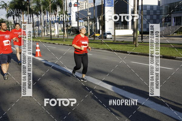 Buy your photos of the eventSantander Track & Field Run Series - Shopping Tambor on Fotop