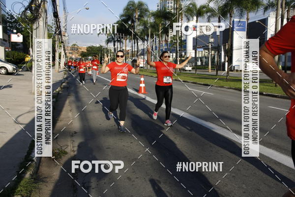 Buy your photos of the eventSantander Track & Field Run Series - Shopping Tambor on Fotop