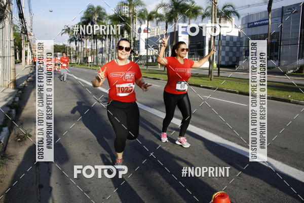 Buy your photos of the eventSantander Track & Field Run Series - Shopping Tambor on Fotop