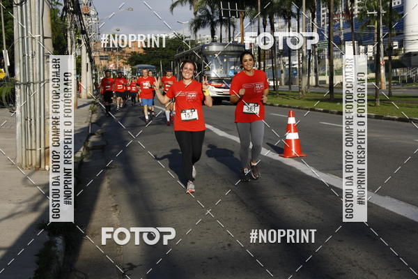 Buy your photos of the eventSantander Track & Field Run Series - Shopping Tambor on Fotop