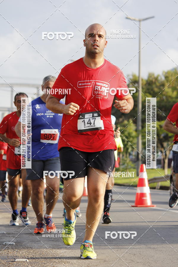 Buy your photos of the eventSantander Track & Field Run Series - Shopping Tambor on Fotop