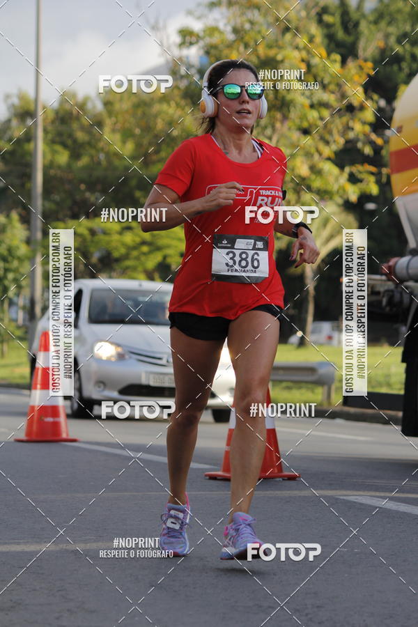 Buy your photos of the eventSantander Track & Field Run Series - Shopping Tambor on Fotop