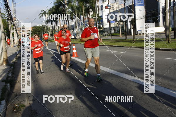 Buy your photos of the eventSantander Track & Field Run Series - Shopping Tambor on Fotop