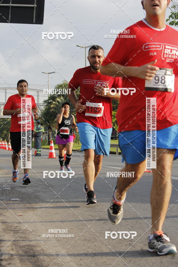 Buy your photos of the eventSantander Track & Field Run Series - Shopping Tambor on Fotop