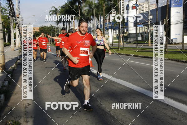 Buy your photos of the eventSantander Track & Field Run Series - Shopping Tambor on Fotop