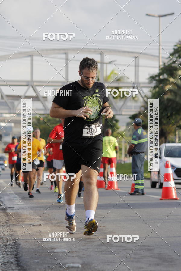 Buy your photos of the eventSantander Track & Field Run Series - Shopping Tambor on Fotop