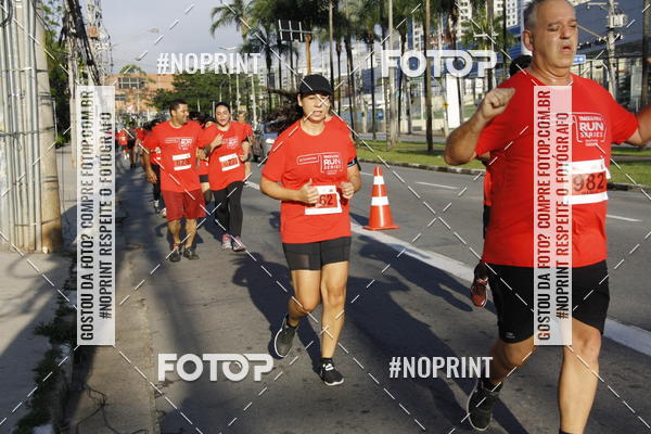 Buy your photos of the eventSantander Track & Field Run Series - Shopping Tambor on Fotop