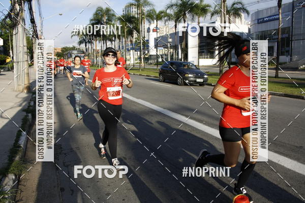 Buy your photos of the eventSantander Track & Field Run Series - Shopping Tambor on Fotop