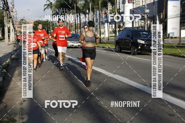 Buy your photos of the eventSantander Track & Field Run Series - Shopping Tambor on Fotop