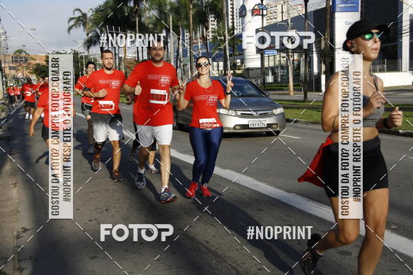 Buy your photos of the eventSantander Track & Field Run Series - Shopping Tambor on Fotop