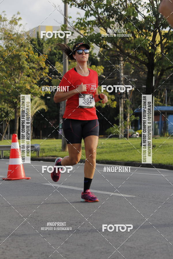 Buy your photos of the eventSantander Track & Field Run Series - Shopping Tambor on Fotop