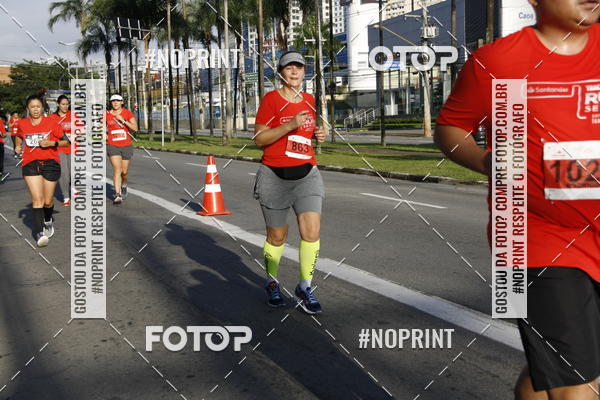 Buy your photos of the eventSantander Track & Field Run Series - Shopping Tambor on Fotop