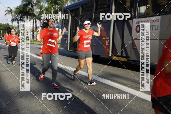 Buy your photos of the eventSantander Track & Field Run Series - Shopping Tambor on Fotop