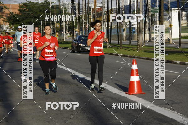 Buy your photos of the eventSantander Track & Field Run Series - Shopping Tambor on Fotop