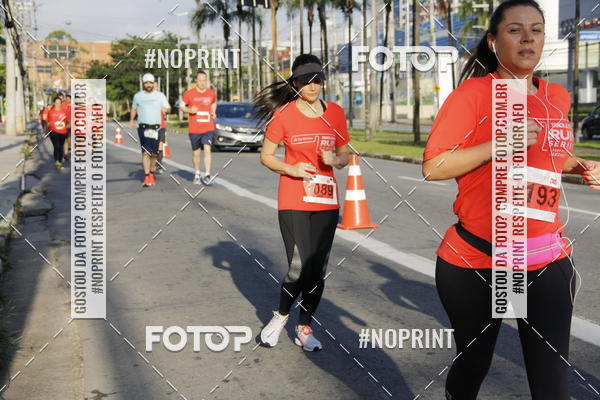 Buy your photos of the eventSantander Track & Field Run Series - Shopping Tambor on Fotop