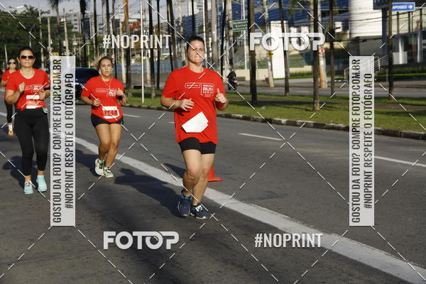 Buy your photos of the eventSantander Track & Field Run Series - Shopping Tambor on Fotop