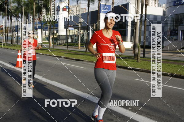 Buy your photos of the eventSantander Track & Field Run Series - Shopping Tambor on Fotop