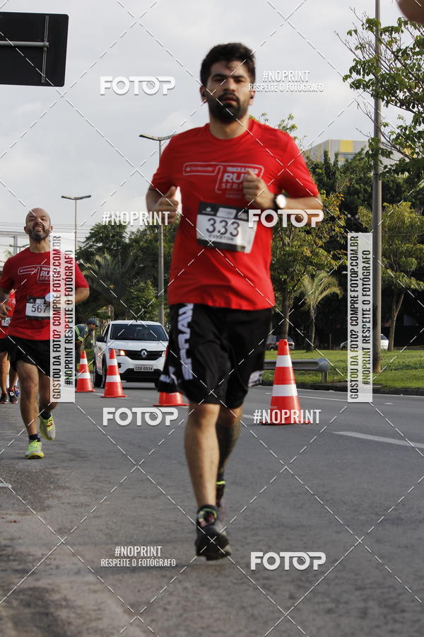 Buy your photos of the eventSantander Track & Field Run Series - Shopping Tambor on Fotop