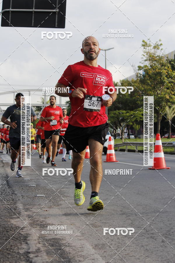 Buy your photos of the eventSantander Track & Field Run Series - Shopping Tambor on Fotop