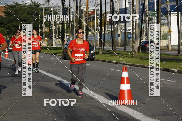 Buy your photos of the eventSantander Track & Field Run Series - Shopping Tambor on Fotop