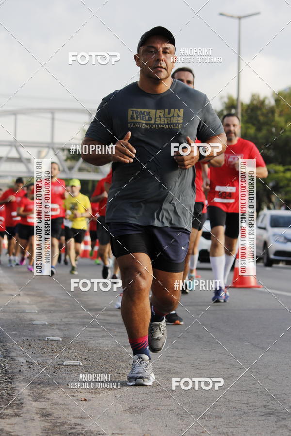 Buy your photos of the eventSantander Track & Field Run Series - Shopping Tambor on Fotop