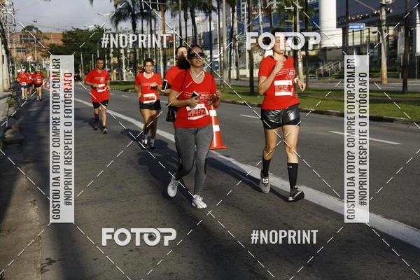 Buy your photos of the eventSantander Track & Field Run Series - Shopping Tambor on Fotop