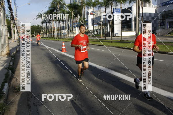 Buy your photos of the eventSantander Track & Field Run Series - Shopping Tambor on Fotop