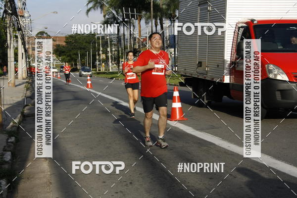 Buy your photos of the eventSantander Track & Field Run Series - Shopping Tambor on Fotop