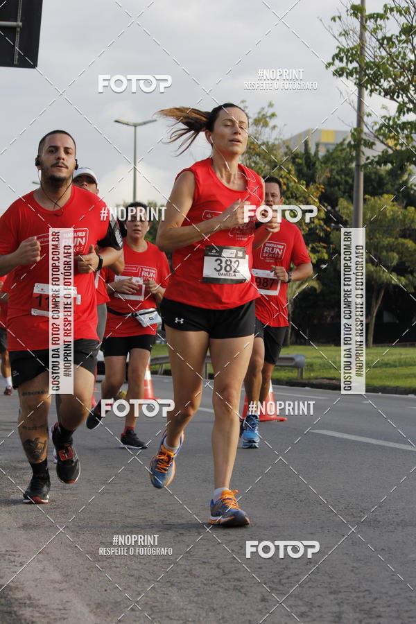 Buy your photos of the eventSantander Track & Field Run Series - Shopping Tambor on Fotop