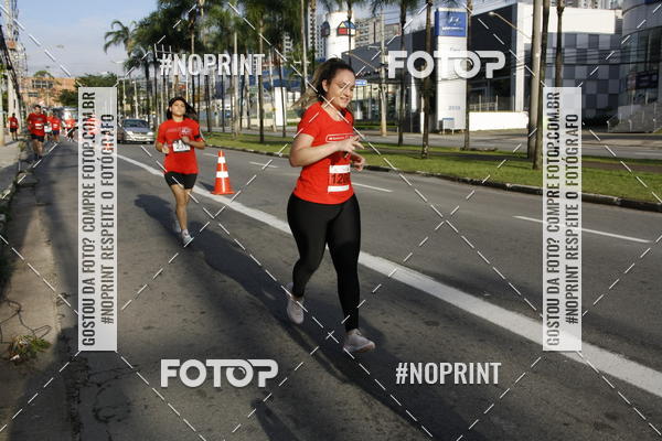 Buy your photos of the eventSantander Track & Field Run Series - Shopping Tambor on Fotop