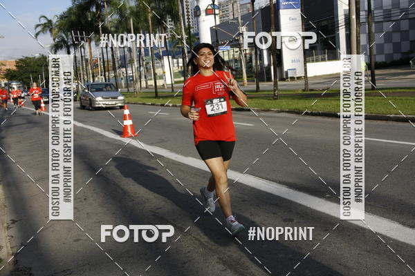 Buy your photos of the eventSantander Track & Field Run Series - Shopping Tambor on Fotop
