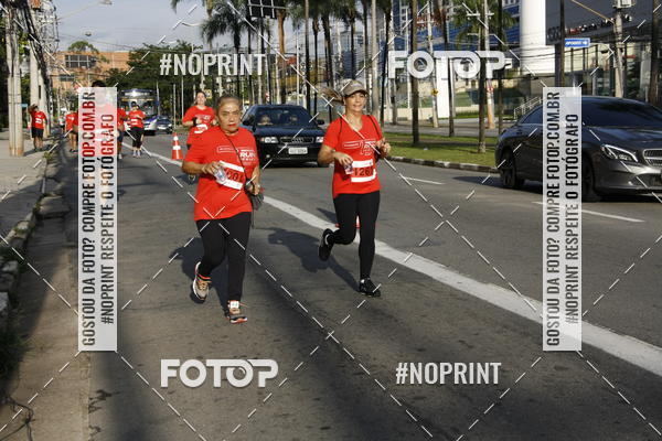 Buy your photos of the eventSantander Track & Field Run Series - Shopping Tambor on Fotop