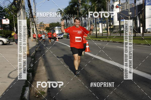 Buy your photos of the eventSantander Track & Field Run Series - Shopping Tambor on Fotop