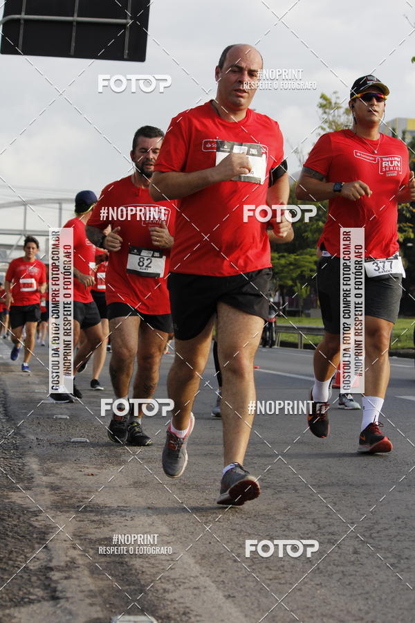 Buy your photos of the eventSantander Track & Field Run Series - Shopping Tambor on Fotop