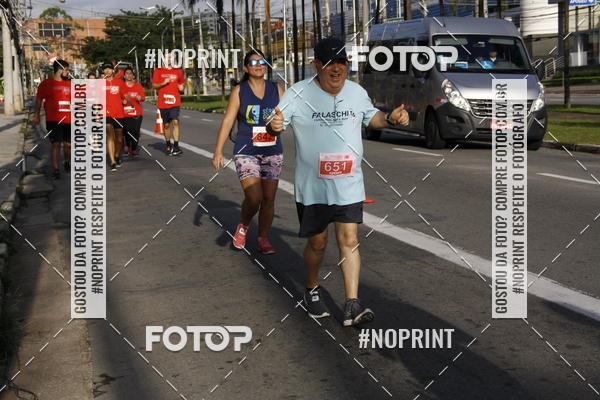 Buy your photos of the eventSantander Track & Field Run Series - Shopping Tambor on Fotop