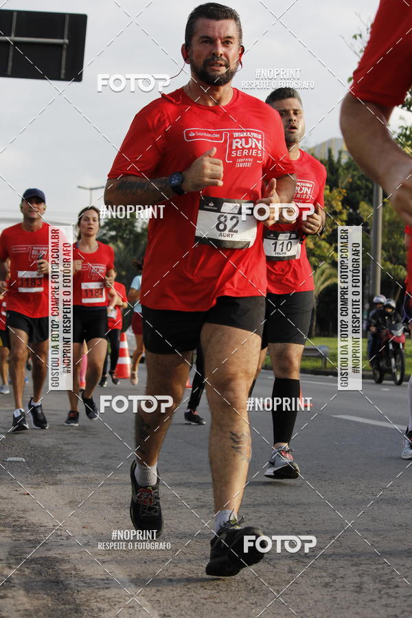 Buy your photos of the eventSantander Track & Field Run Series - Shopping Tambor on Fotop