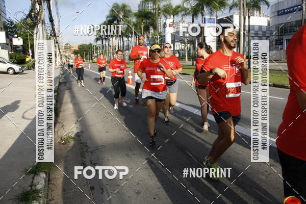 Buy your photos of the eventSantander Track & Field Run Series - Shopping Tambor on Fotop