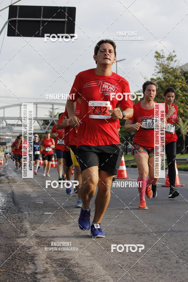 Buy your photos of the eventSantander Track & Field Run Series - Shopping Tambor on Fotop